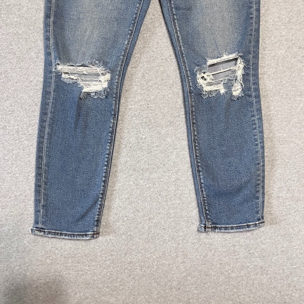 American Eagle Jeans Womens‎ 2 Blue Mom Chewed Hem Mid Rise Stretch Denim - Picture 3 of 14